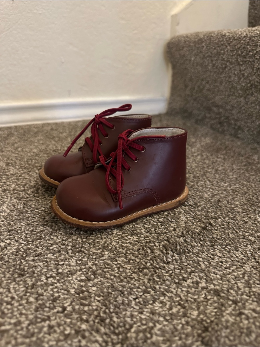 Baby van Leather Lace-Up Boots